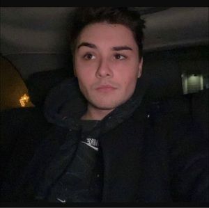 Meet your Posher, Brett